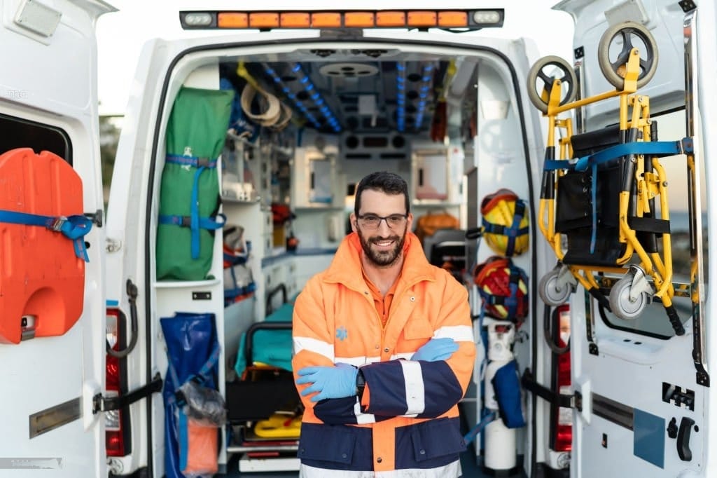 Cómo Actuar Ante una Emergencia Médica en Casa: Guía Paso a Paso